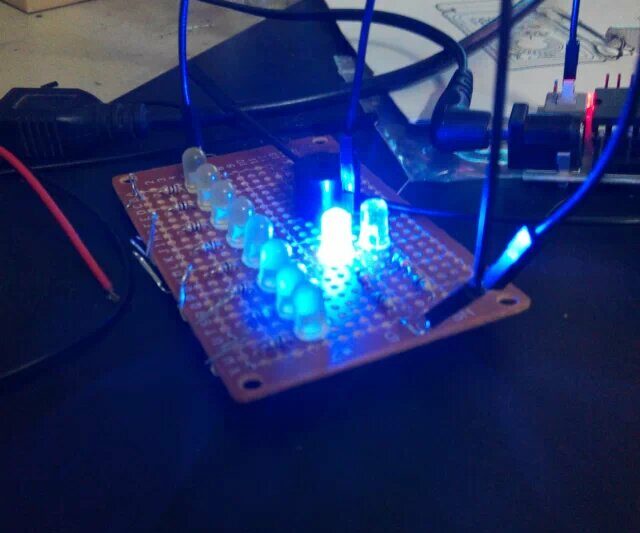 回忆一下我的第一个单片机作品